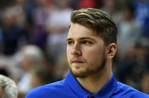 继续吸引着 继续吸引着