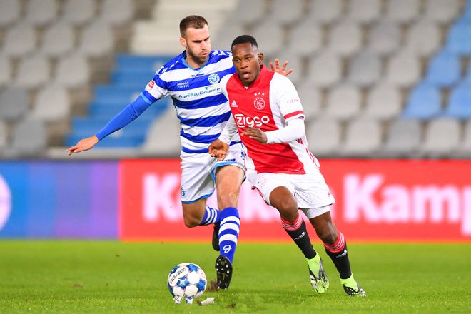 的双重考验 的双重考验