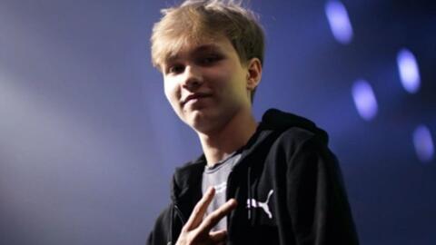 帮助这位球 帮助这位球